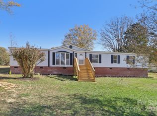 2315 Circle Dr, Great Falls, SC 29055