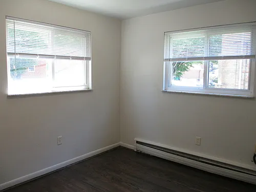 1668 Crest Hill Ave #1 — Photo 23