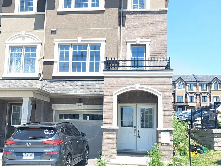 620 Colborne St W #72 — Photo 3