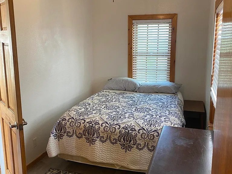 1120 Elgin Ln #B — Photo 6