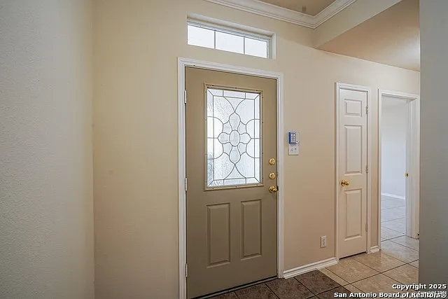 7703 Wexford Sq — Photo 3