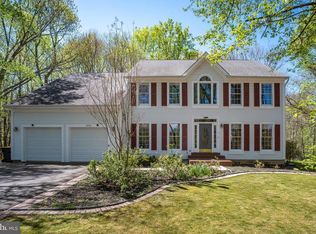 4752 Holly Ave, Fairfax, VA