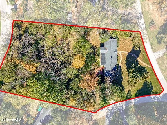 3rd image of 432 Twinbrook Rd