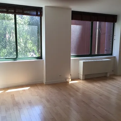 Rented by Tabak Real Estate | media 39