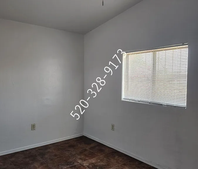 150 W 34th St — Photo 15