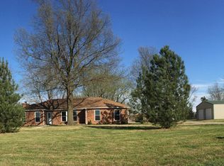 30845 E Railroad Rd, California, MO 65018