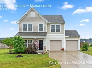 66 Arlie Ln, Lillington, NC 27546