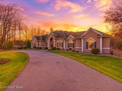 329 Joanne Ct, Bartonsville, PA, 18321