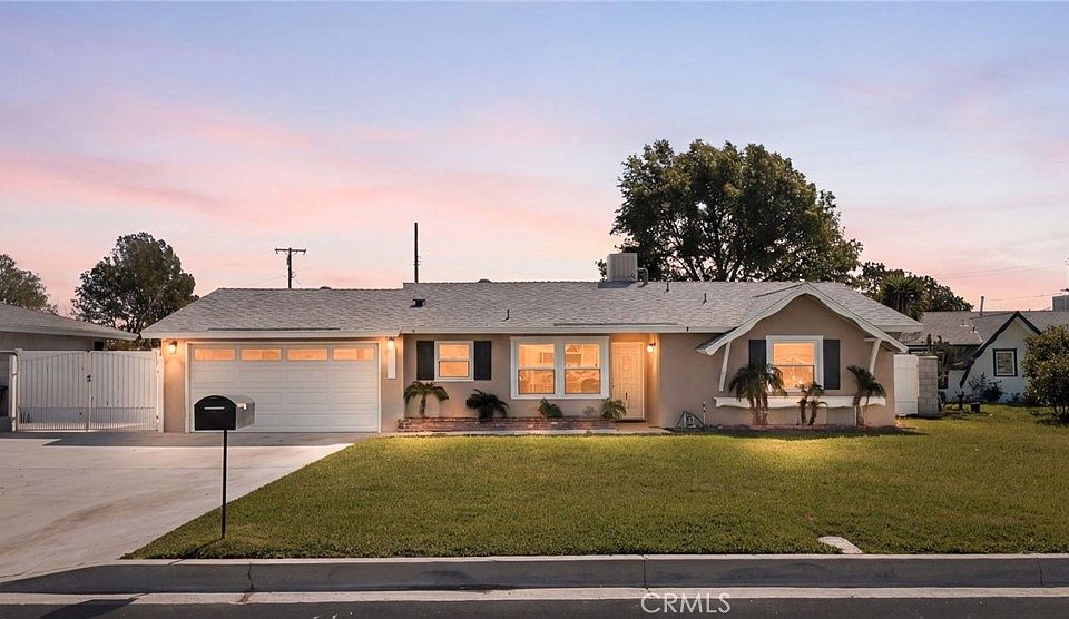 1st image of 6661 Yucca Ave