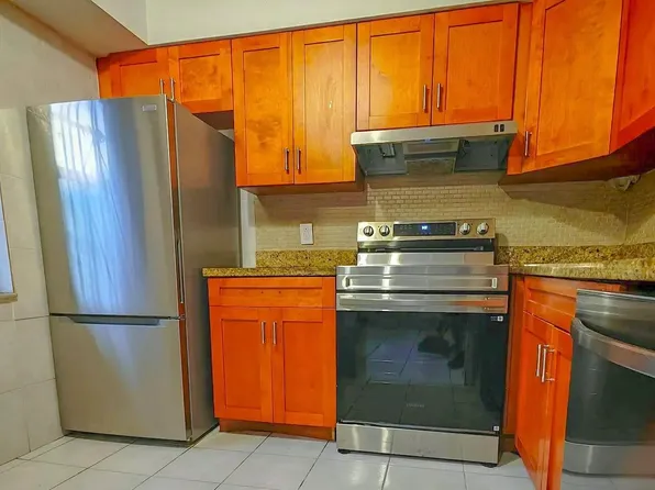 203 NE 141st St #203, Miami, FL 33161