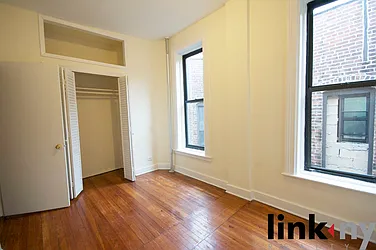 Rented by Link NY Realty