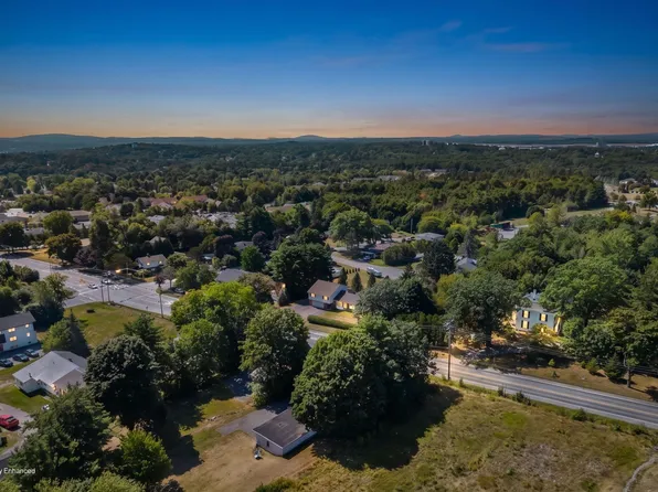 826 Broadway, Bangor, ME 04401