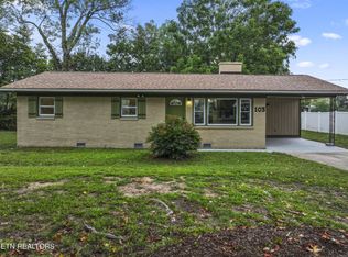 103 Independence Ln, Oak Ridge, TN 37830