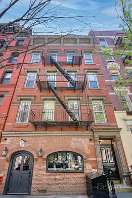 Sold by Elegran | media 50