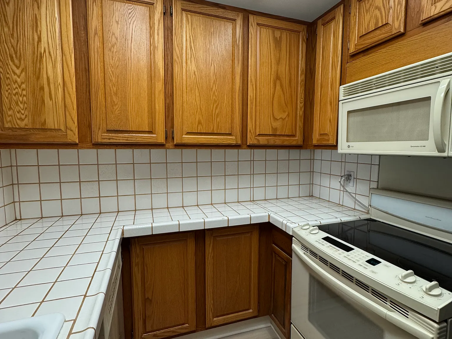 2 bed, 1082 sqft, $3,795 — Photo 4