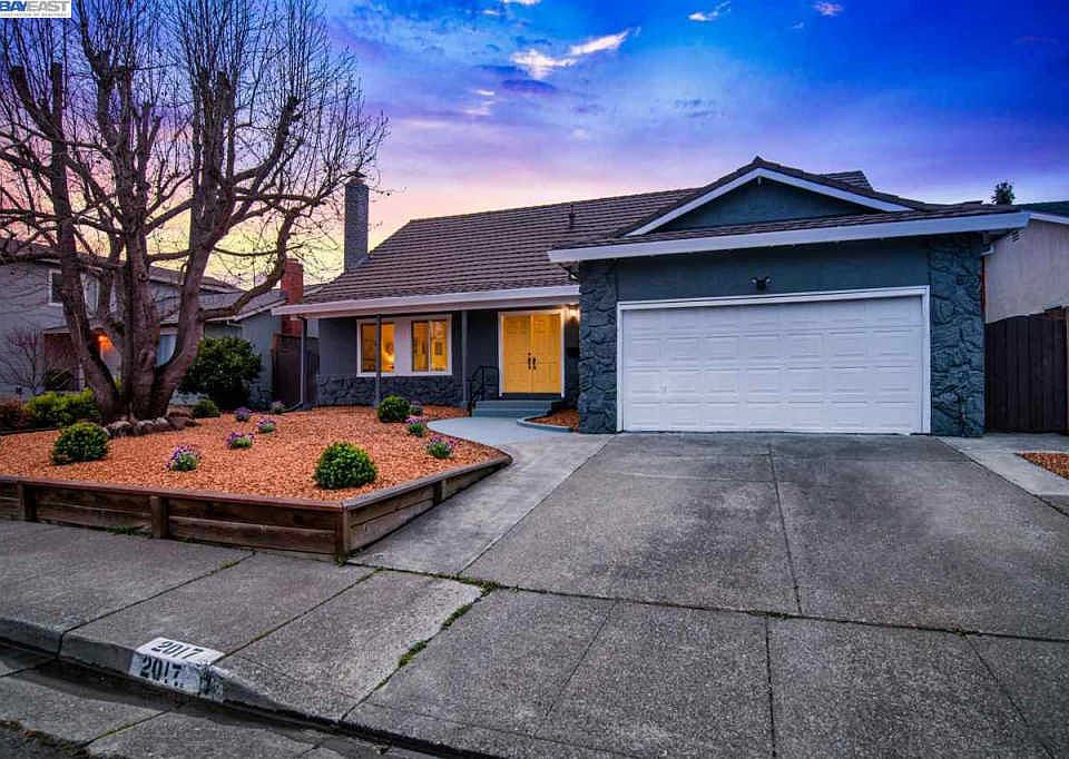1st image of 2017 Willow Dr