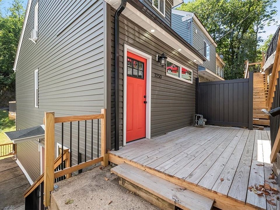 1st image of 3253 Josephine St