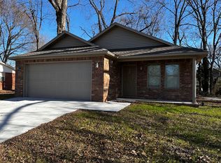 309 S 3rd St, Dardanelle, AR 72834