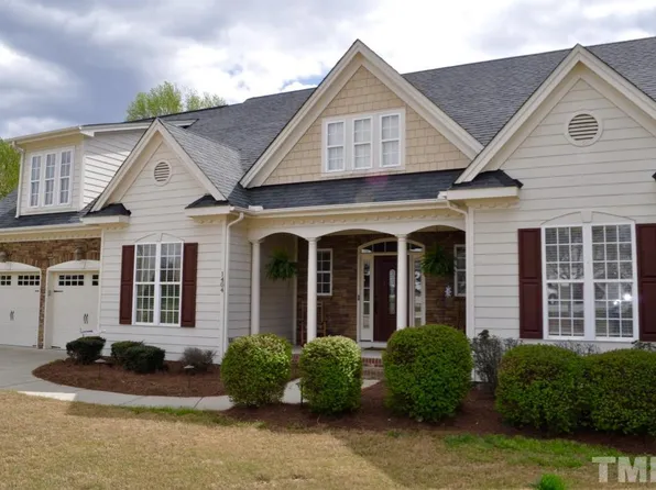 1404 Upchurch Woods Dr, Raleigh, NC 27603