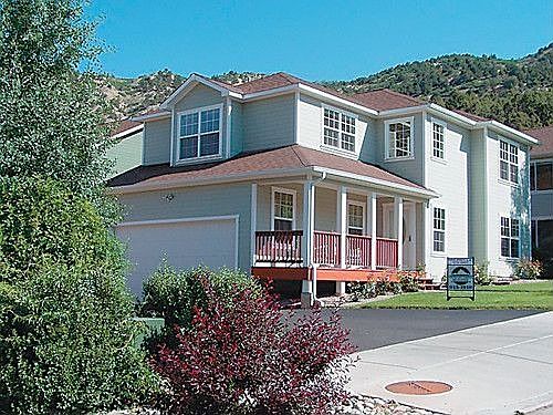 2nd image of 35 Gamba Dr