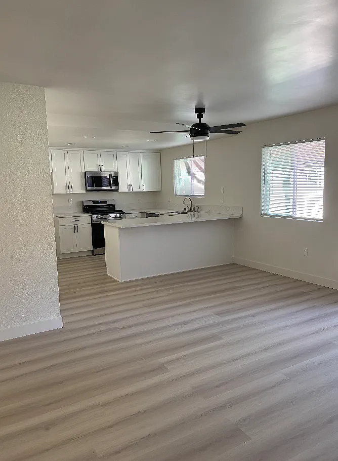 2 bed, 850 sqft, $2,795 — Photo 1