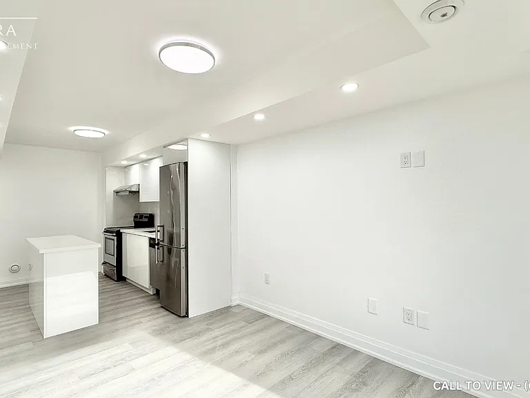 173 William Duncan Rd #6 — Photo 4