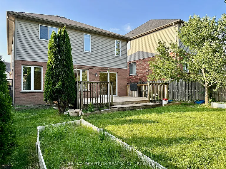 400 Skyline Ave #37 — Photo 25