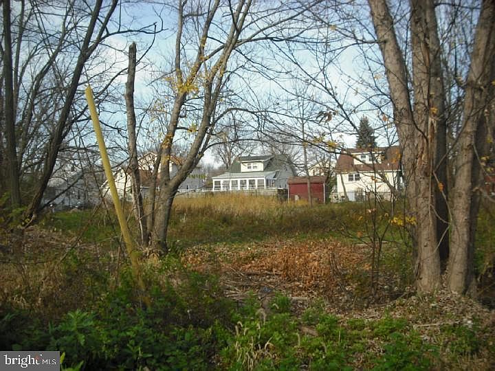 2nd image of LOT 1 Mason St