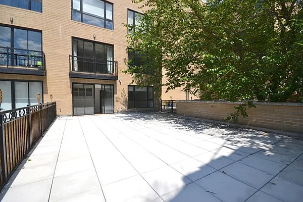 Rented by Bold New York | media 83