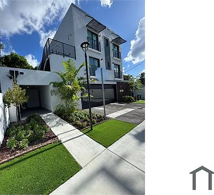 2782 NW 46th St — Photo 14
