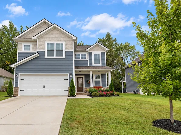 567 Ballard Dr, White House, TN 37188