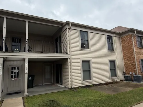 1804 Fayette Walk APT G, Hoffman Estates, IL 60169