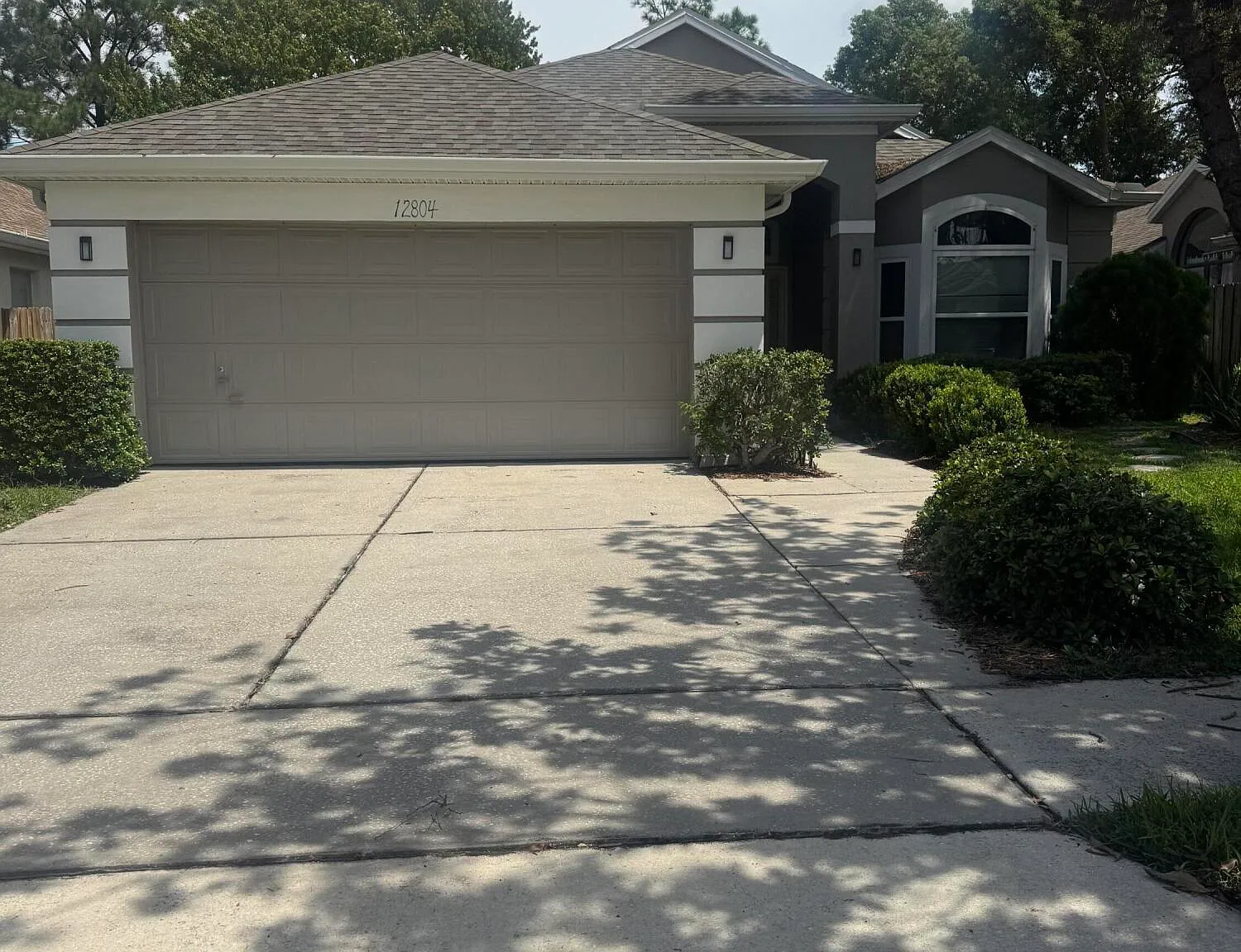 3 bed, 2.0 bath, 1498 sqft, $2,500 — Photo 2