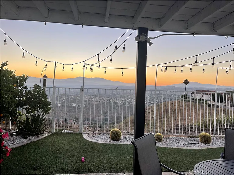 17258 Rosy Sky Cir — Photo 1