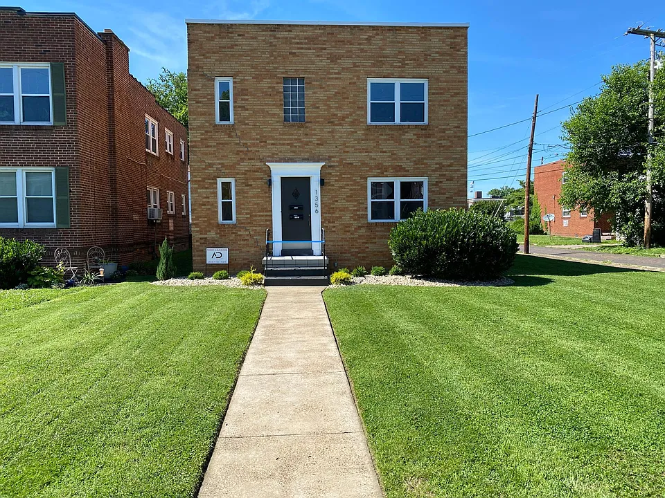 1356 Charleston Ave #2