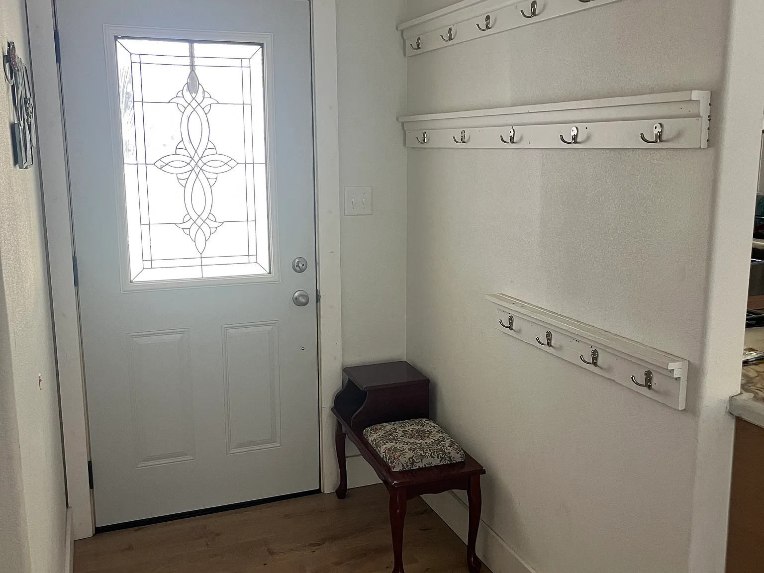4 bed, 3.5 bath, 1902 sqft, $1,925 — Photo 2