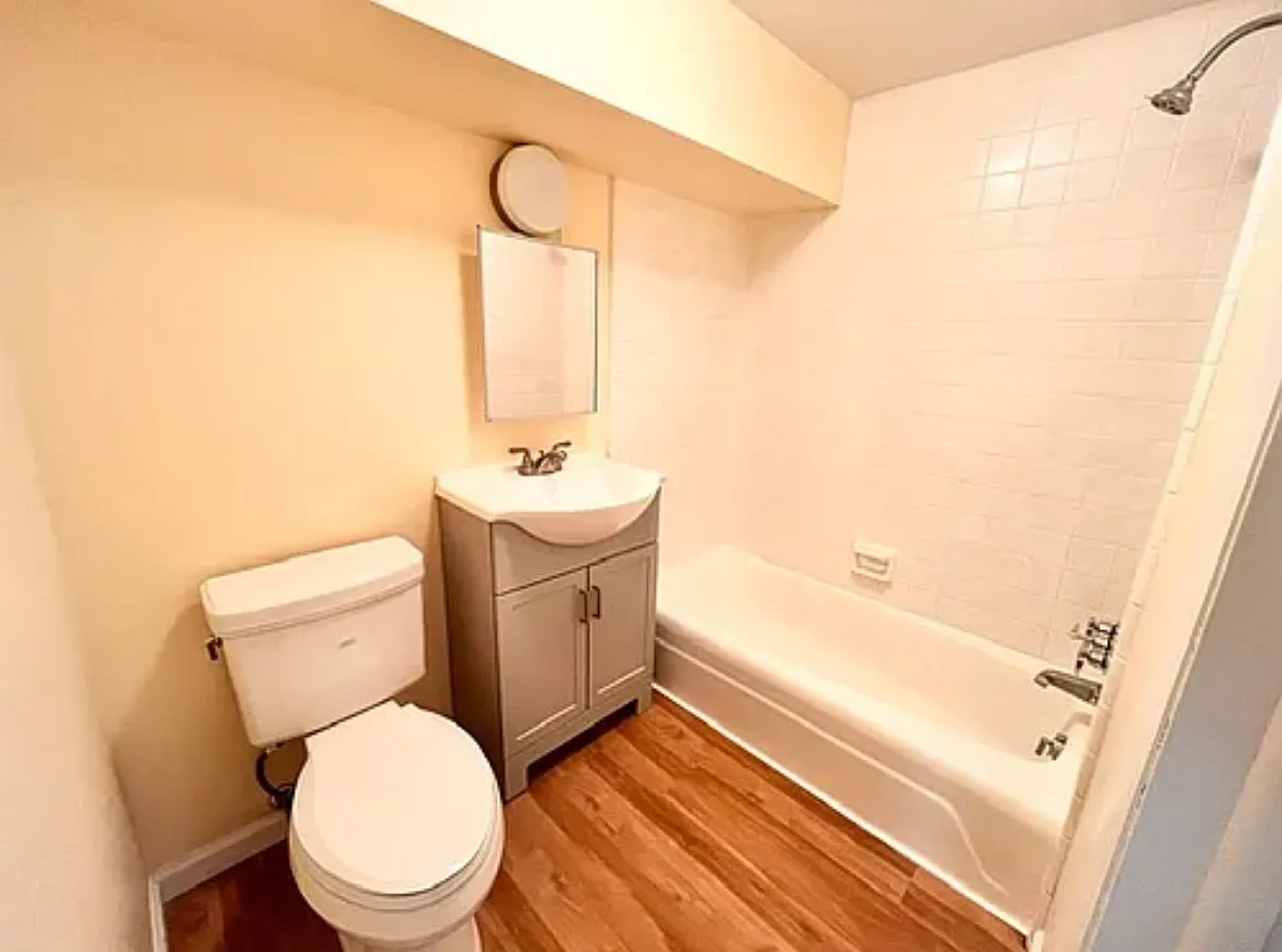 1 bed, 640 sqft, $1,500 — Photo 4