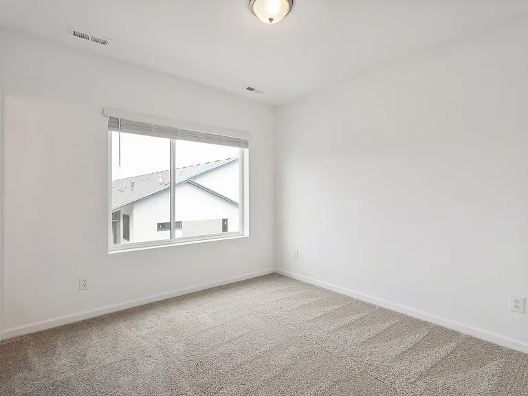 869 Birdwhistle Ln #5 — Photo 15