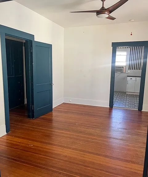 719 W French Pl #1 — Photo 10