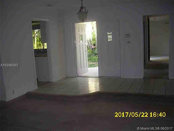 3rd image of 2546 NW 86th Ave