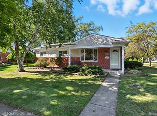 9365 Tavistock Dr, Plymouth, MI 48170