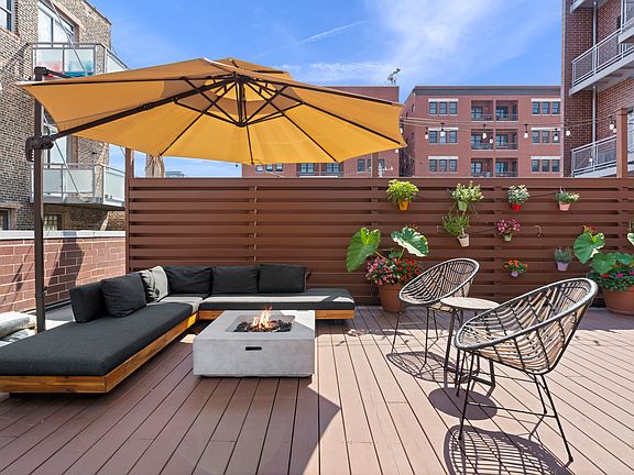 5th image of 15 S Racine Ave APT 2N