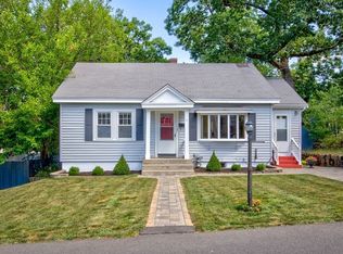 11 Norfolk Rd, Braintree, MA 02184