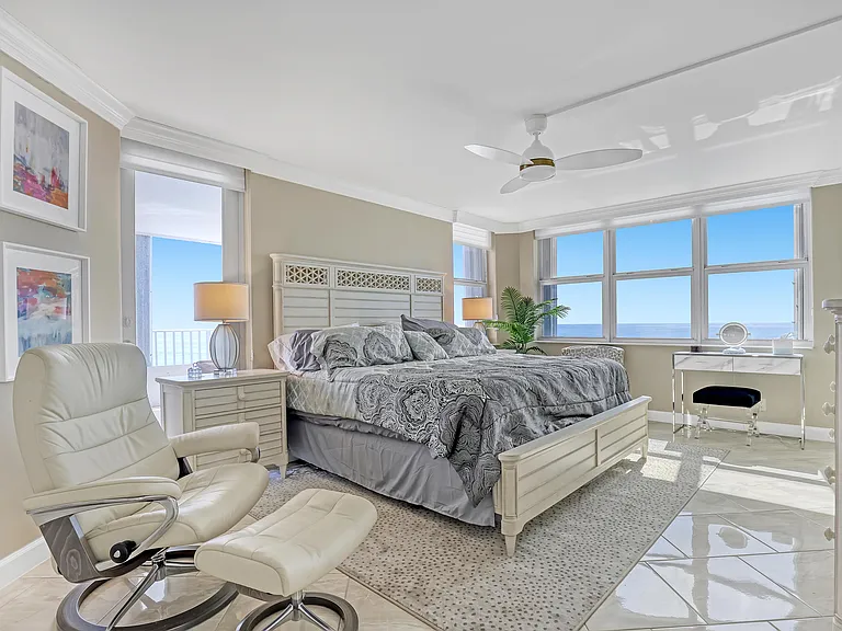 5200 N Ocean Dr #1201 — Photo 14