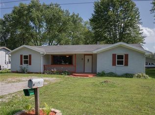 793 W Bellevue Ave, Scottsburg, IN 47170