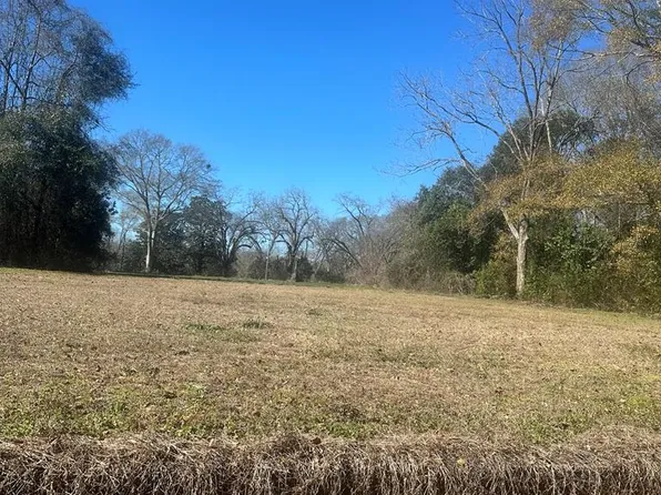 332 S Park St, Greenville, AL 36037