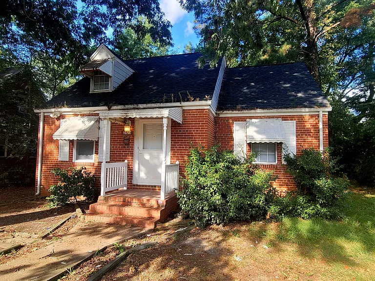 3423 Ryburn Rd — Photo 1