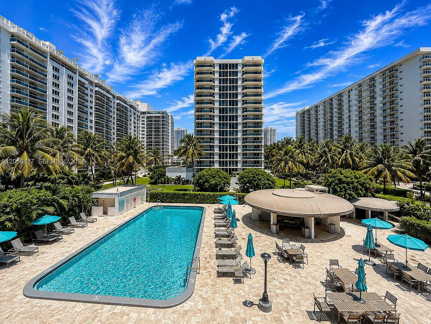 The Riviera Condo — Photo 4