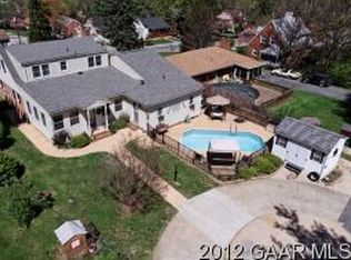 1054 Lyndhurst Rd, Waynesboro, VA 22980