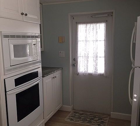 Kitchen / Entrance Door